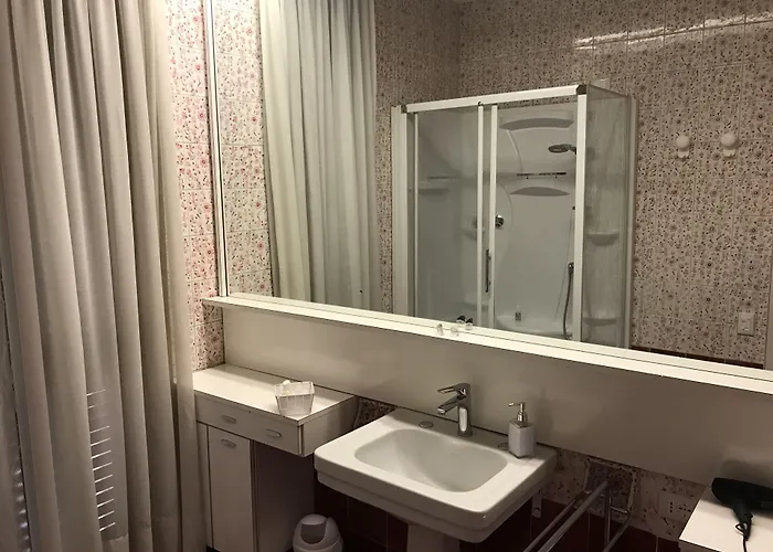 Albina Nocleg ze śniadaniem 4*